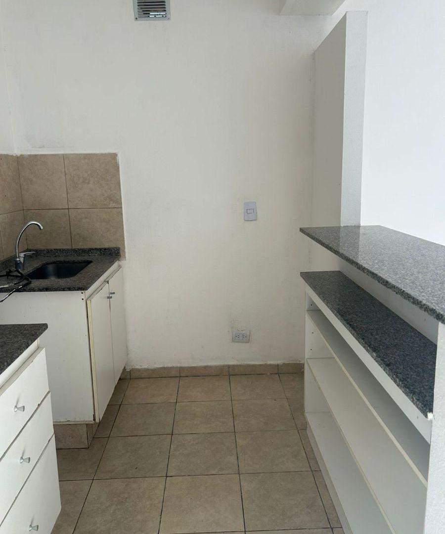 Foto de FINANCIACIÓN DISPONIBLE! DEPARTAMENTO DE 2 AMBIENTES EN VENTA – PLANTA, imagen 3