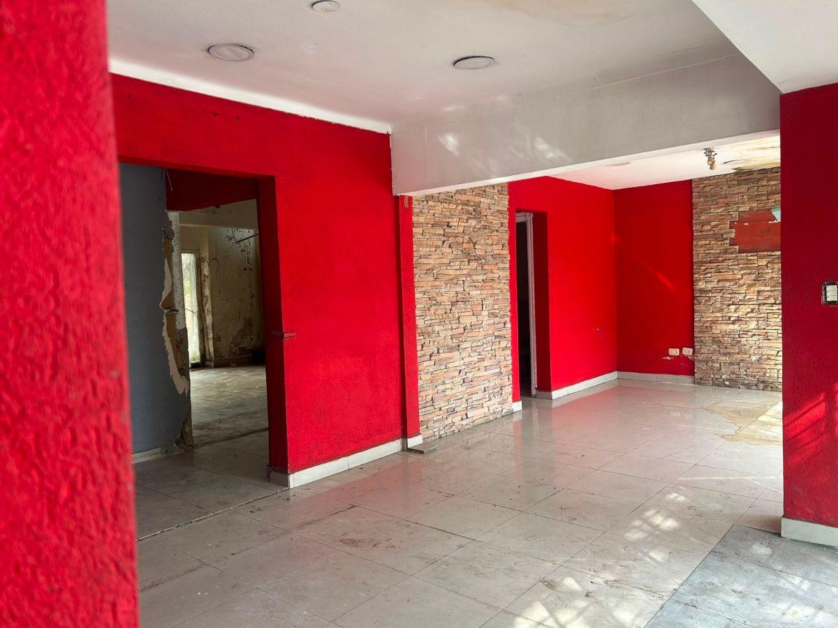Foto de LOCAL COMERCIAL SOBRE AV. TRATADO DEL PILAR – 163 m² – EXCELENTE, imagen 3