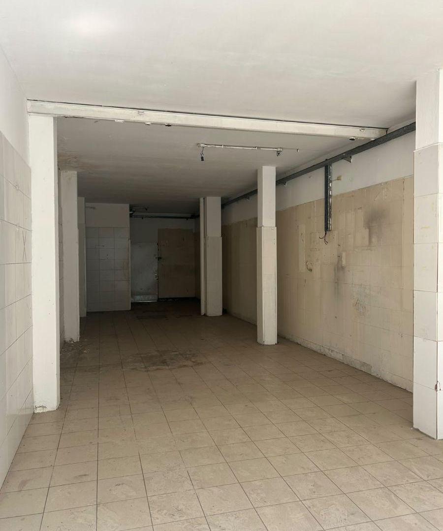 Foto de Ubicación Premium en Pilar Centro! Local con Vidriera y Gran Patio, imagen 3