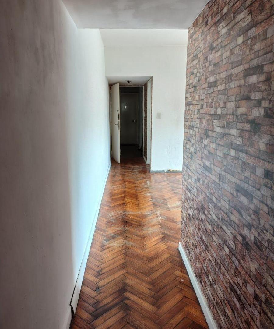 Foto de Departamento 3 Ambientes con Balcón en el Centro de Pilar, imagen 3