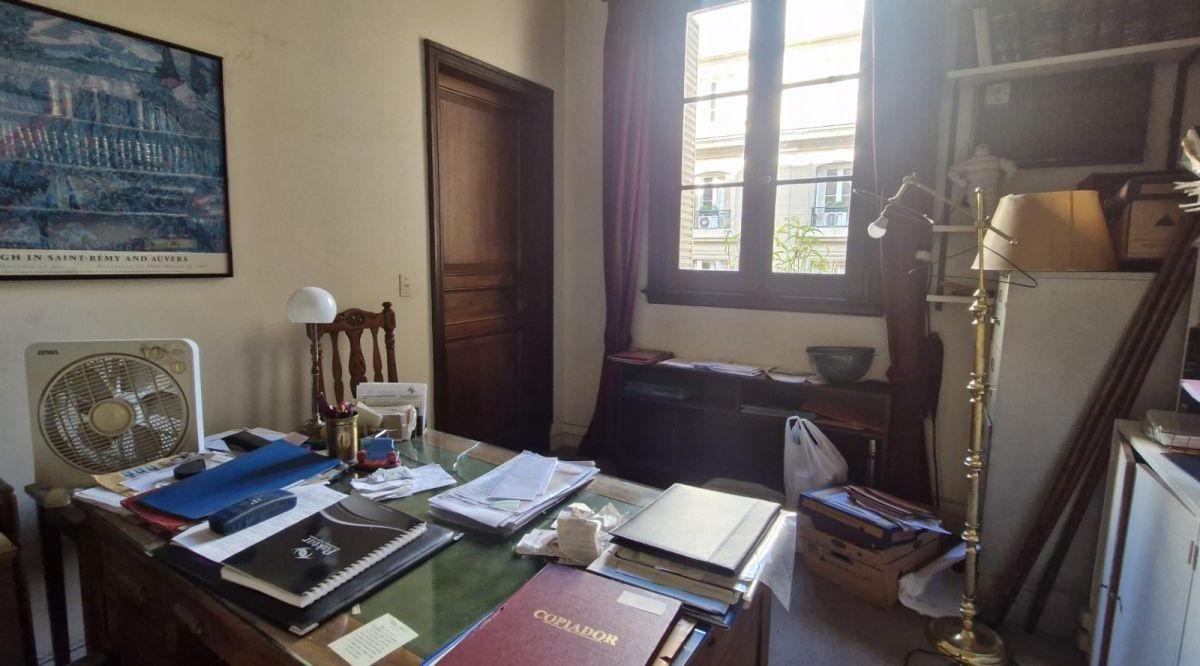 Departamento 8 Ambientes. | Tucuman Al 1400 2