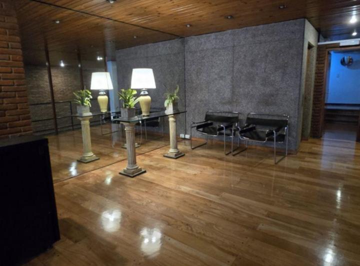 Departamento 5 ambientes. | VIRREY ARREDONDO al 2200 4