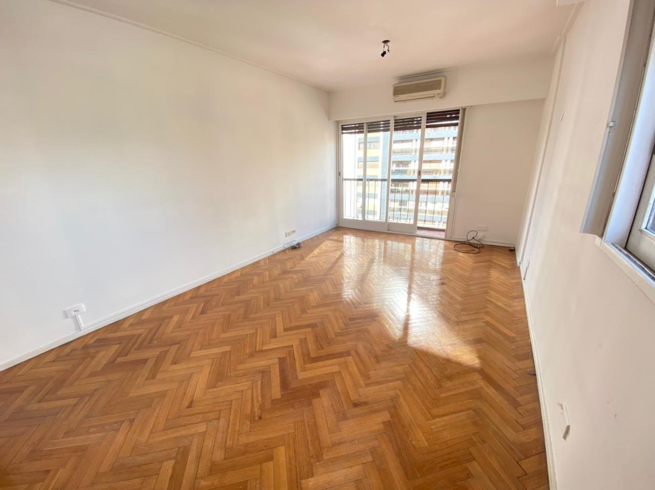 Foto de Departamento 4 ambientes. | SUCRE, ANTONIO J. DE al 2000, imagen 2