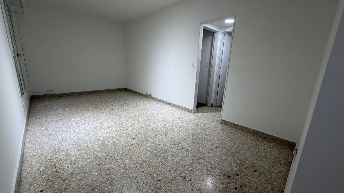 Foto de Departamento 2 ambientes. | ZABALA al 2400, imagen 1
