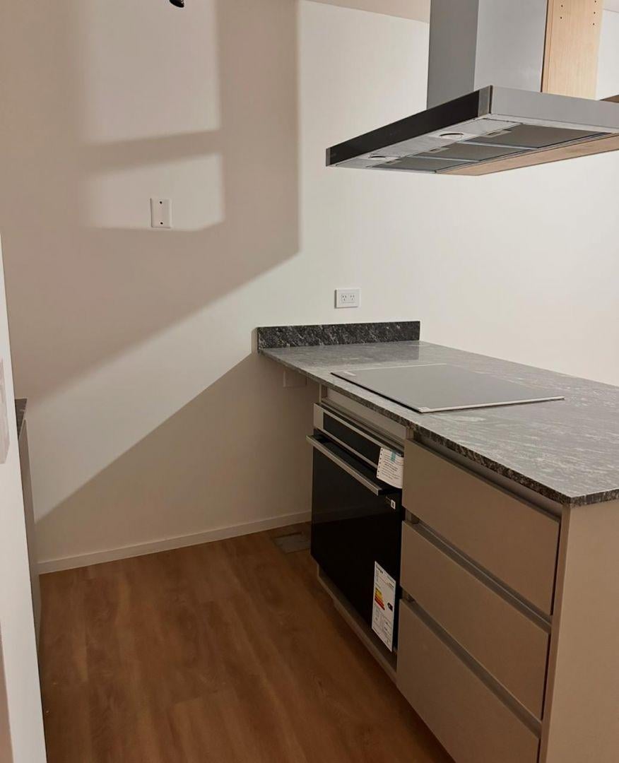 Foto de A ESTRENAR MONOAMBIENTE CON PATIO Y AMENITIES, A 2 CUADRAS DE UB Y DE, imagen 1