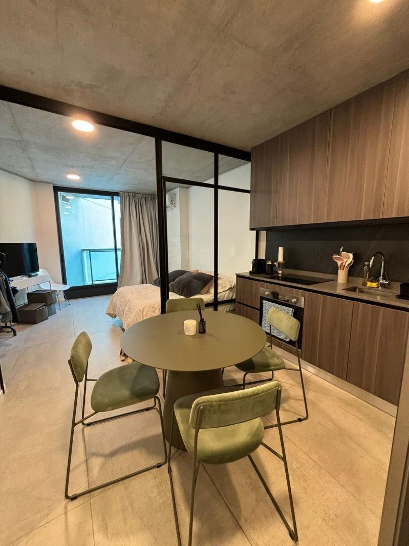 venta BE PLAZA Monoambiente con balcon y amenities de lujo