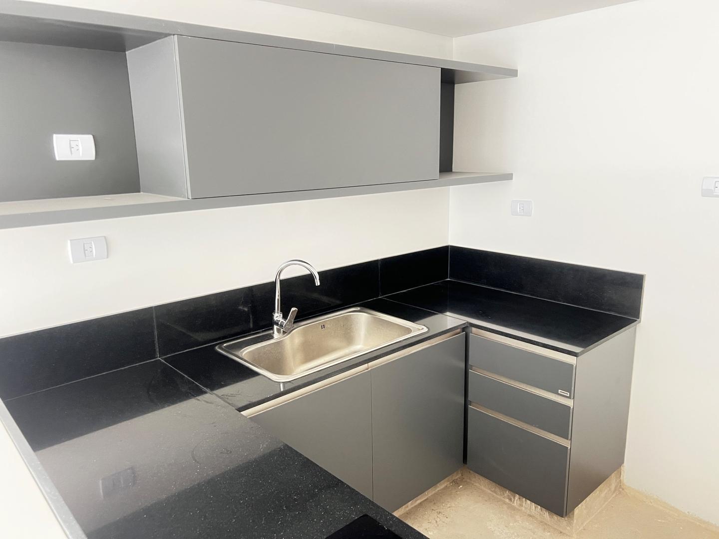Foto de A Estrenar 2 ambientes 1 dormit. en suite + 1 toilette, imagen 4