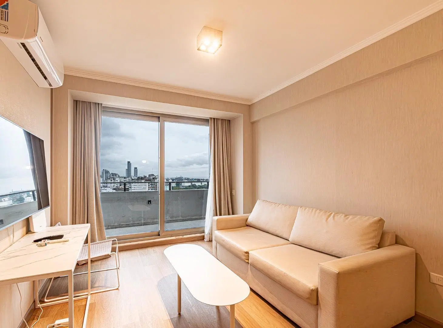 DECO ARMANI piso alto 67 mts FULL AMENITIES 2 amb 2