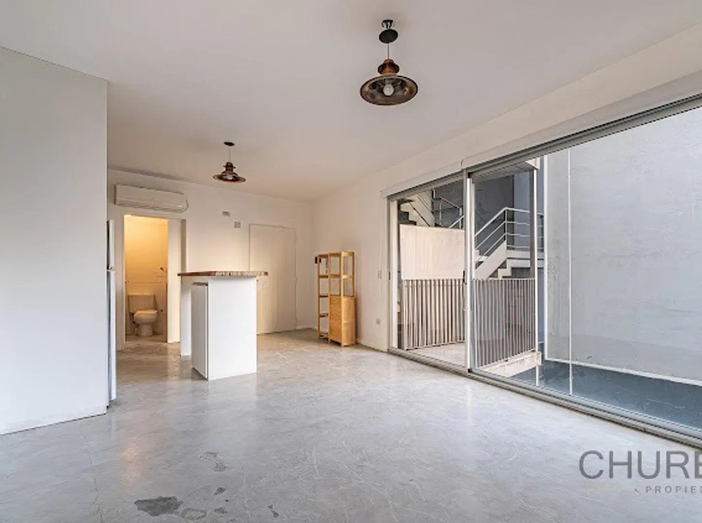 VENTA -APTO CREDITO- MONO DIVISIBLE CON BALCON MUCHA LUZ 4