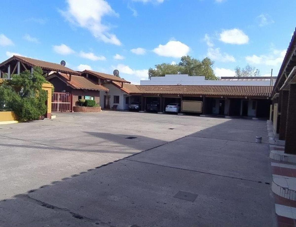 Hotel en Guillon 4
