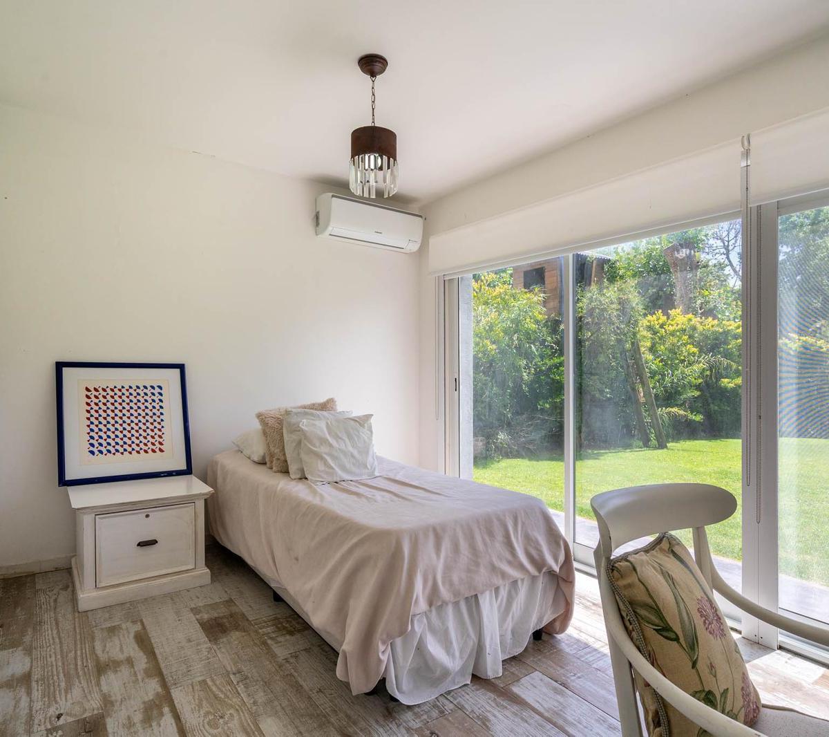 Casa en Venta en Náutico Escobar C.C. - Golf 3