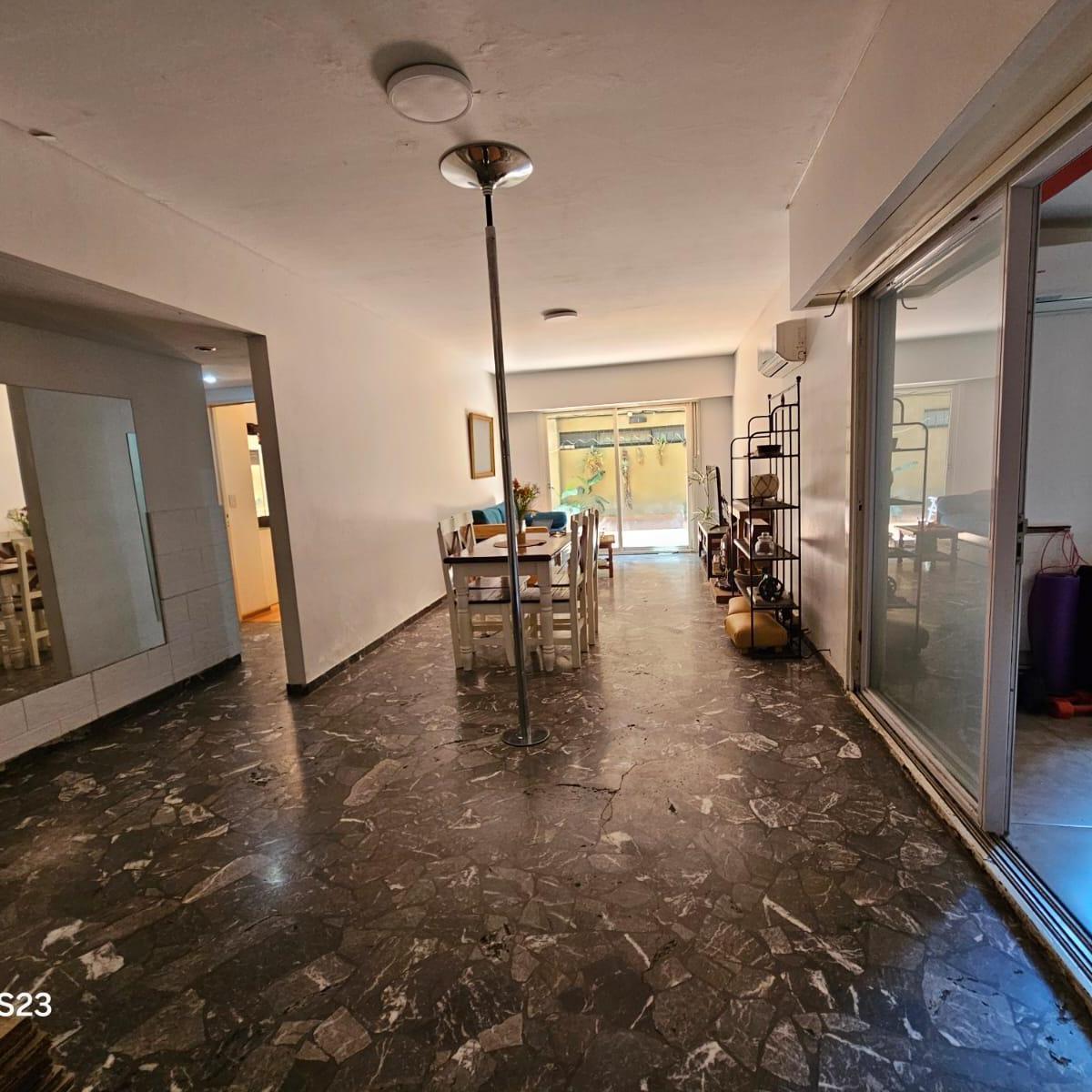 Departamento en Balvanera 1