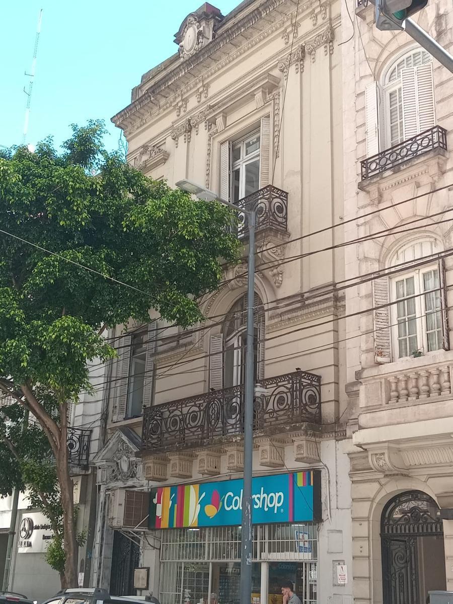 Gran Oportunidad de Inversion, Exclusivo Petit Hotel, Estilo Frances en Recoleta, Apto Todo Destino 5