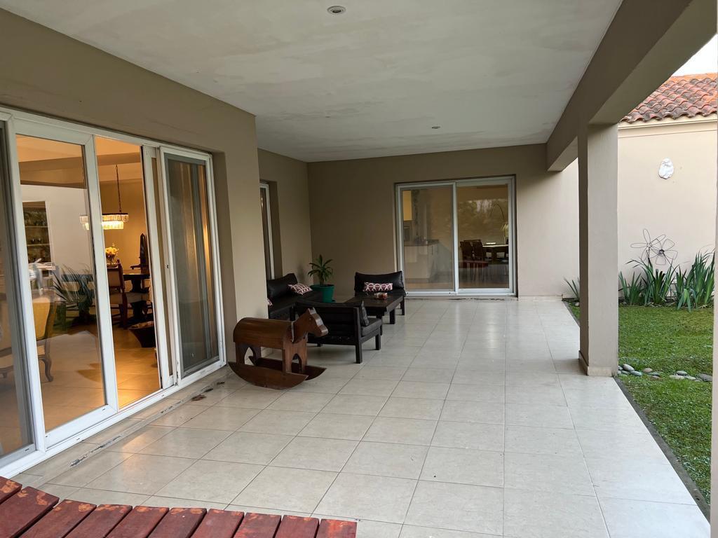 Foto de Casa de 6 Ambientes en Ayres de Pilar en Alquiler para Enero y Febrero, imagen 5