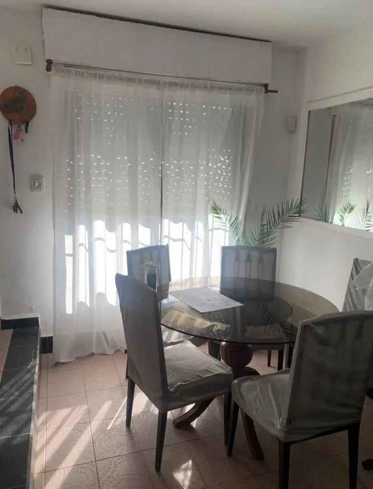 Casa en Las Toninas con jardin y pileta 5