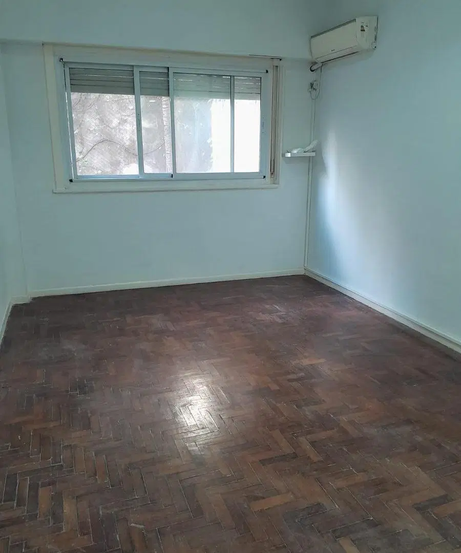 Alquiler de Departamento de 3 ambientes con dependencia como 4to ambiente en Villa Crespo $ 880.000. 5