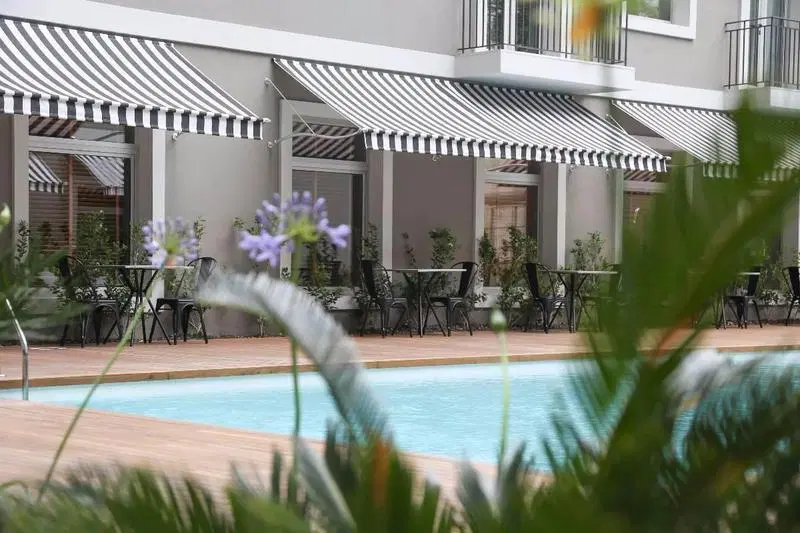 Monoambiente con amenities y vista amplia 4