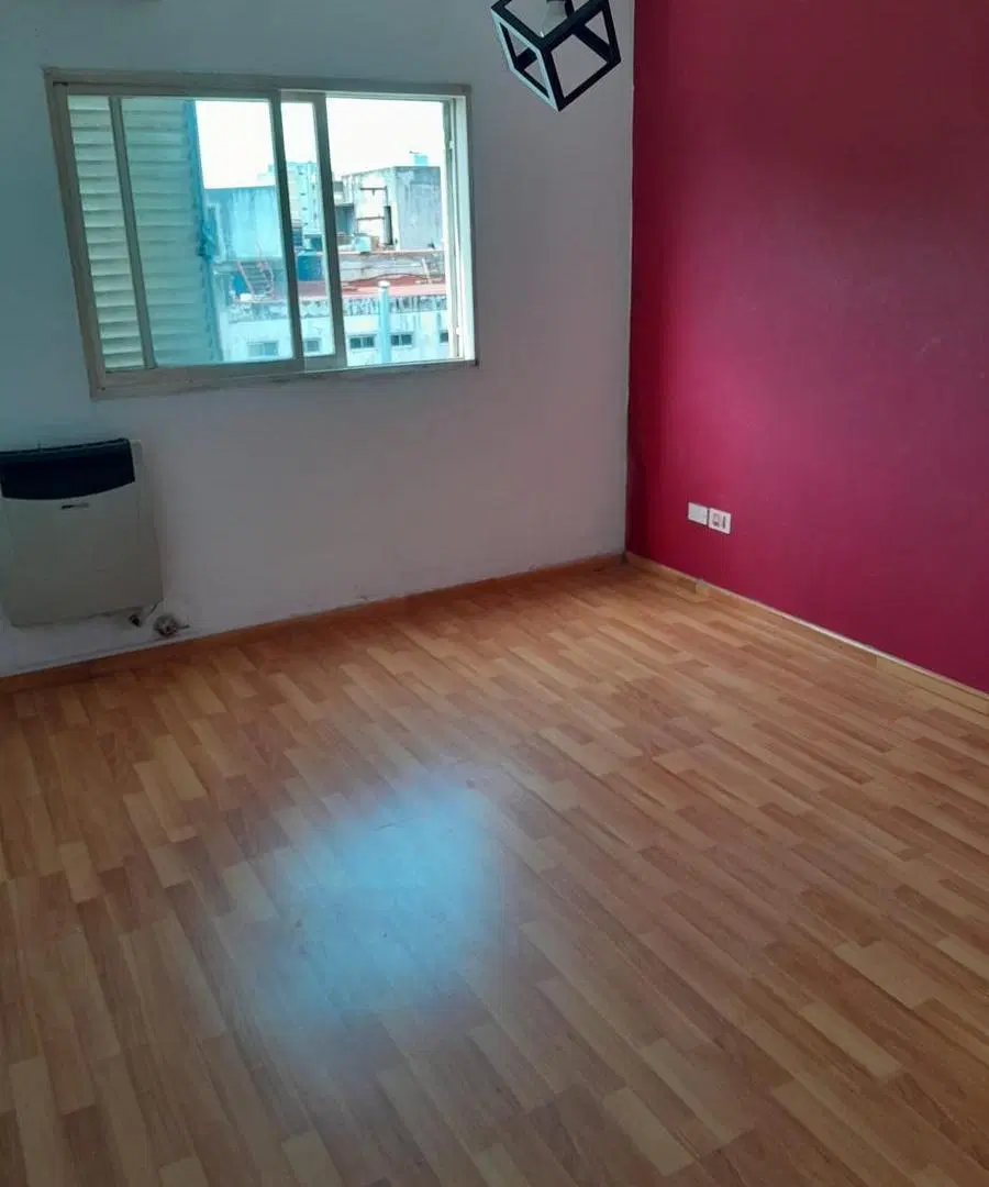 VENTA DE DEPARTAMENTO DE DOS AMBIENTES EN VILLA CRESPO. 3
