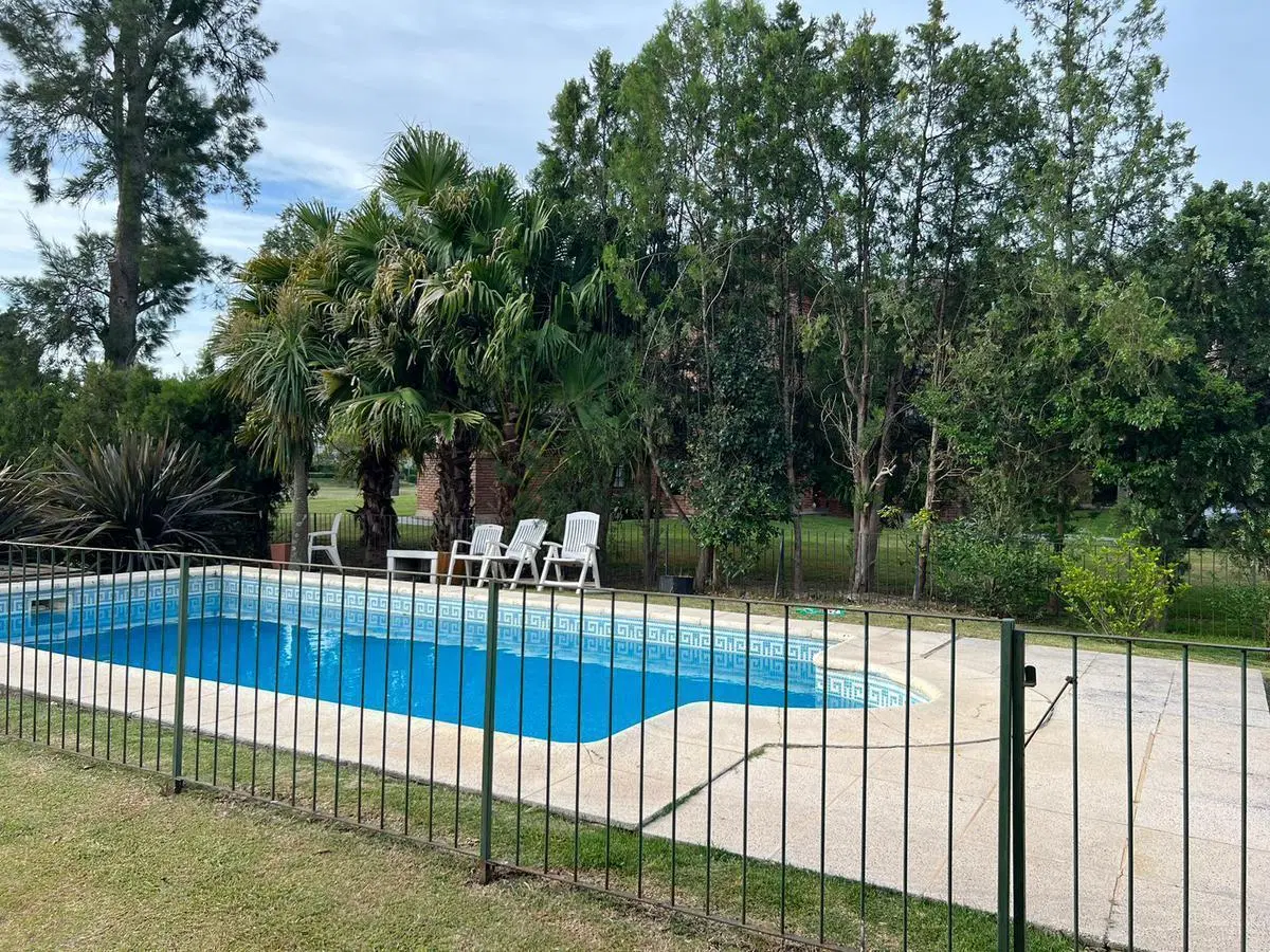 Casa - Nautico Escobar (Se alquila por 3 meses Diciembre, Enero y Febrero) 2