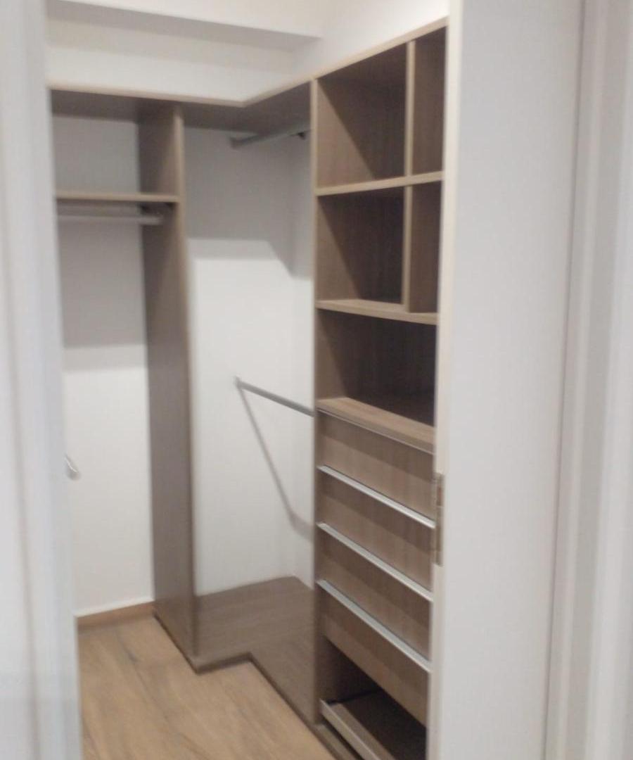 Foto de ALQUILER DE DEPARTAMENTO DE DOS AMBIENTES CON COCHERA - QUARTIER SAN, imagen 2