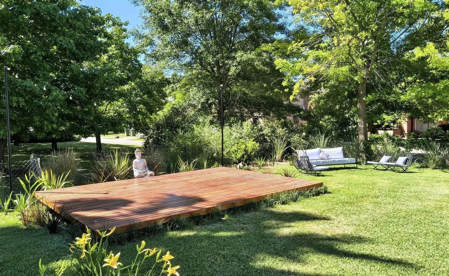 Espectacular Casa en alquiler en Ayres de Pilar 4