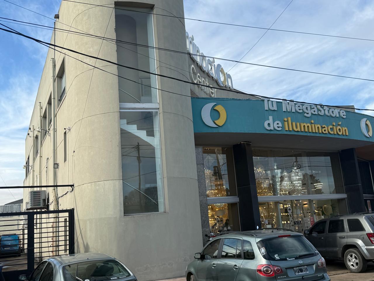 Foto de Edificio Comercial en Venta en Pilar, imagen 1