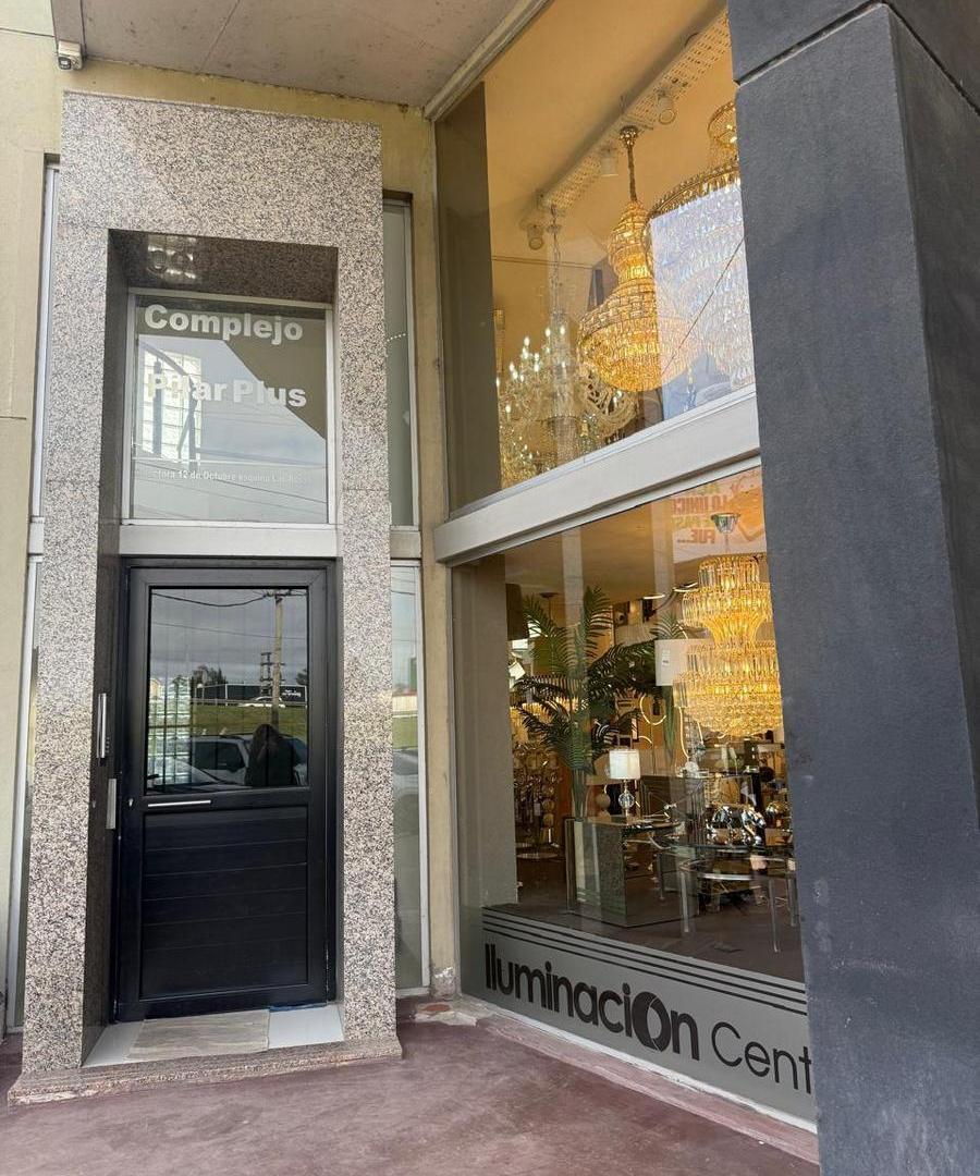 Foto de Edificio Comercial en Venta en Pilar, imagen 5