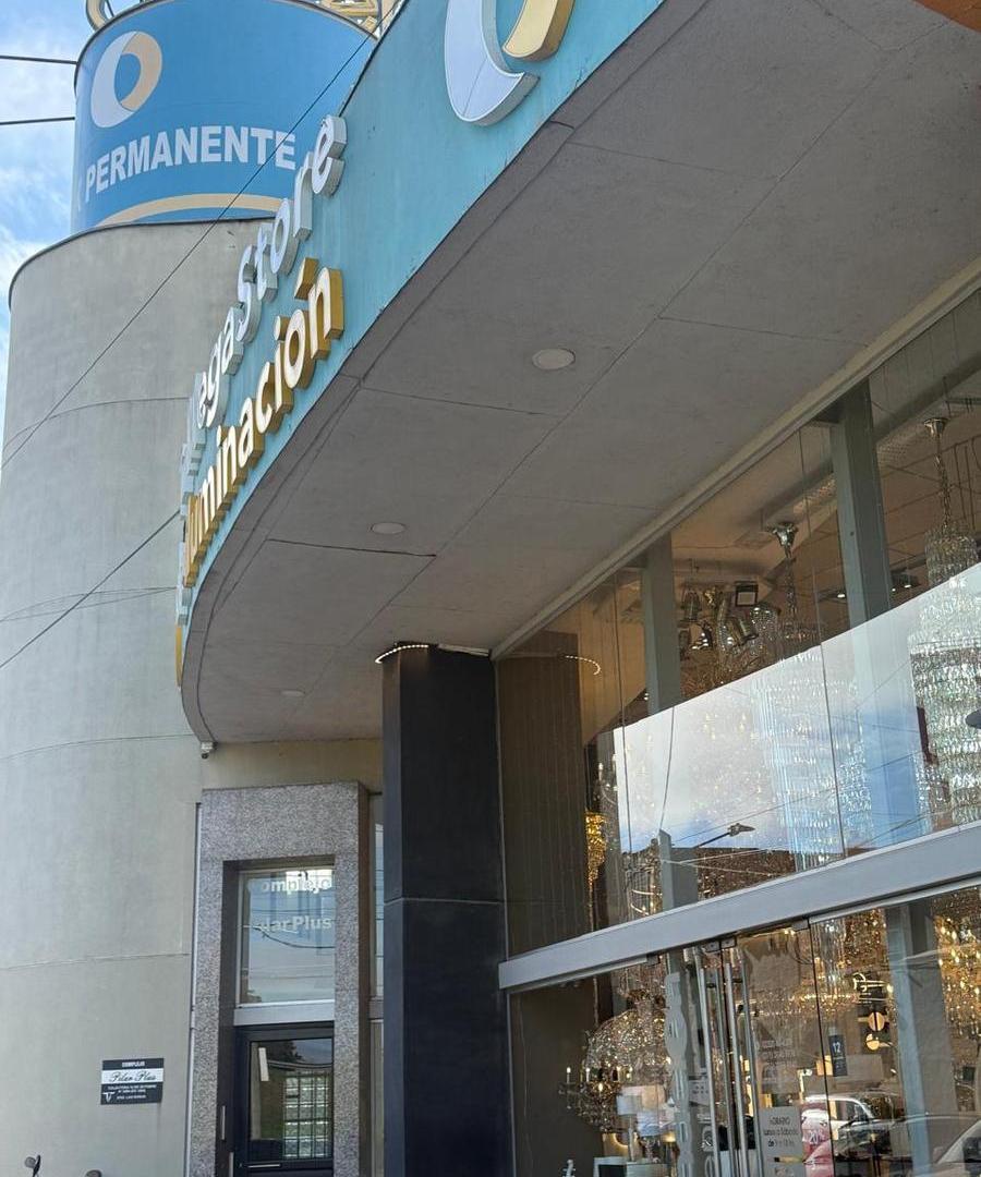 Foto de Edificio Comercial en Venta en Pilar, imagen 3