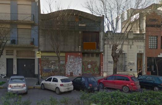 Foto de Galpón en Terreno de 500 m² en Villa Urquiza, imagen 2