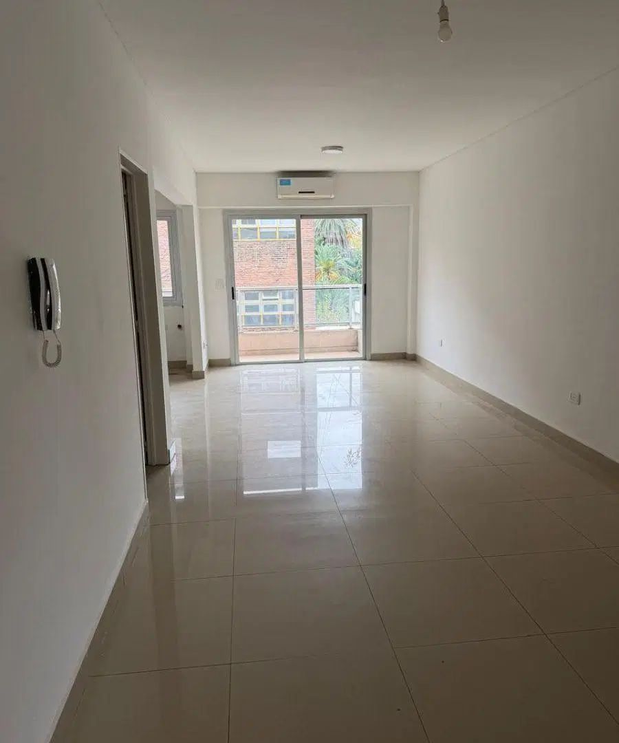 FLORES - 2 AMB AL FRENTE CON BALCON - BOGOTA AL 2700 5