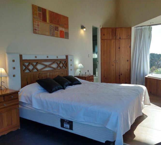 Casa en Venta Carilo Avutarda 5