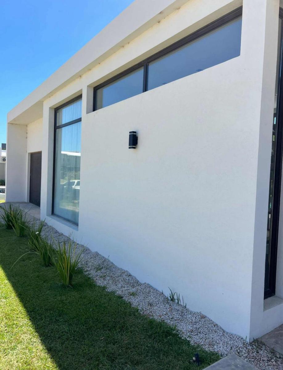 Casa en Venta Costa Esmeralda Residencial I 3