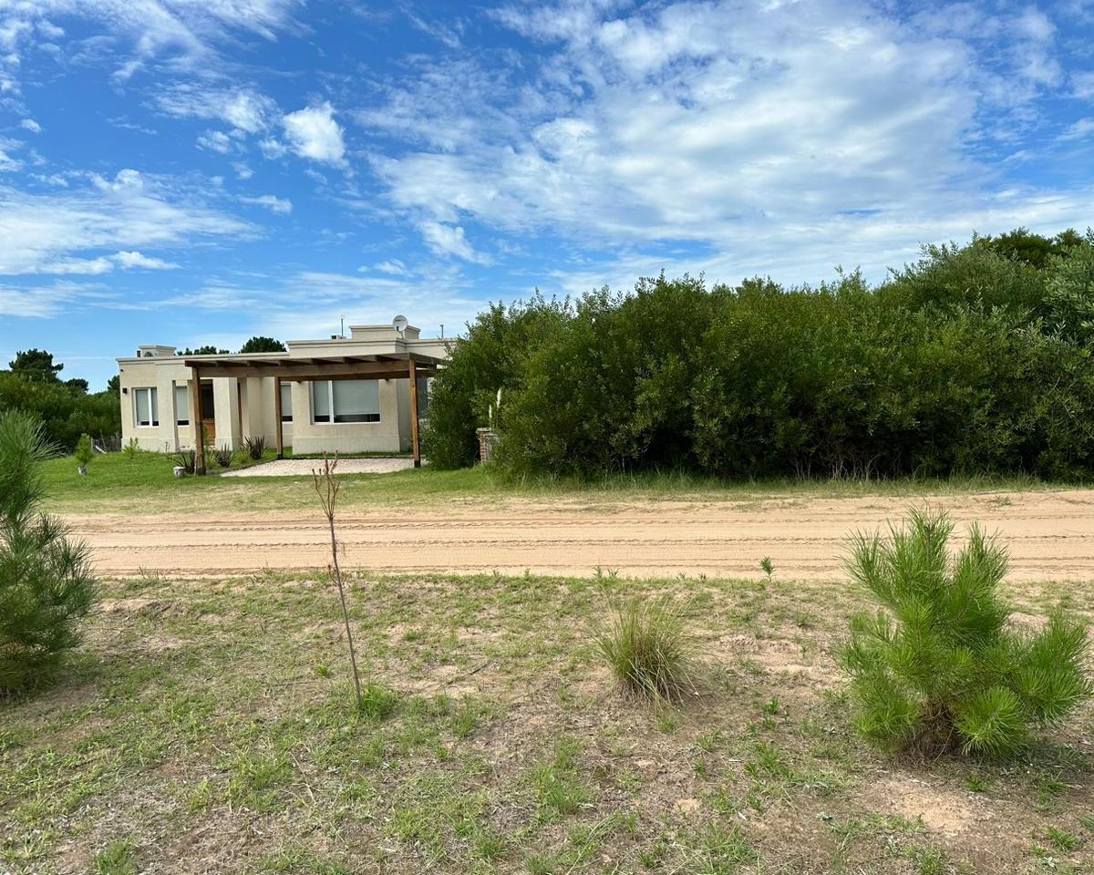Barrio Privado, Costa Esmeralda 1