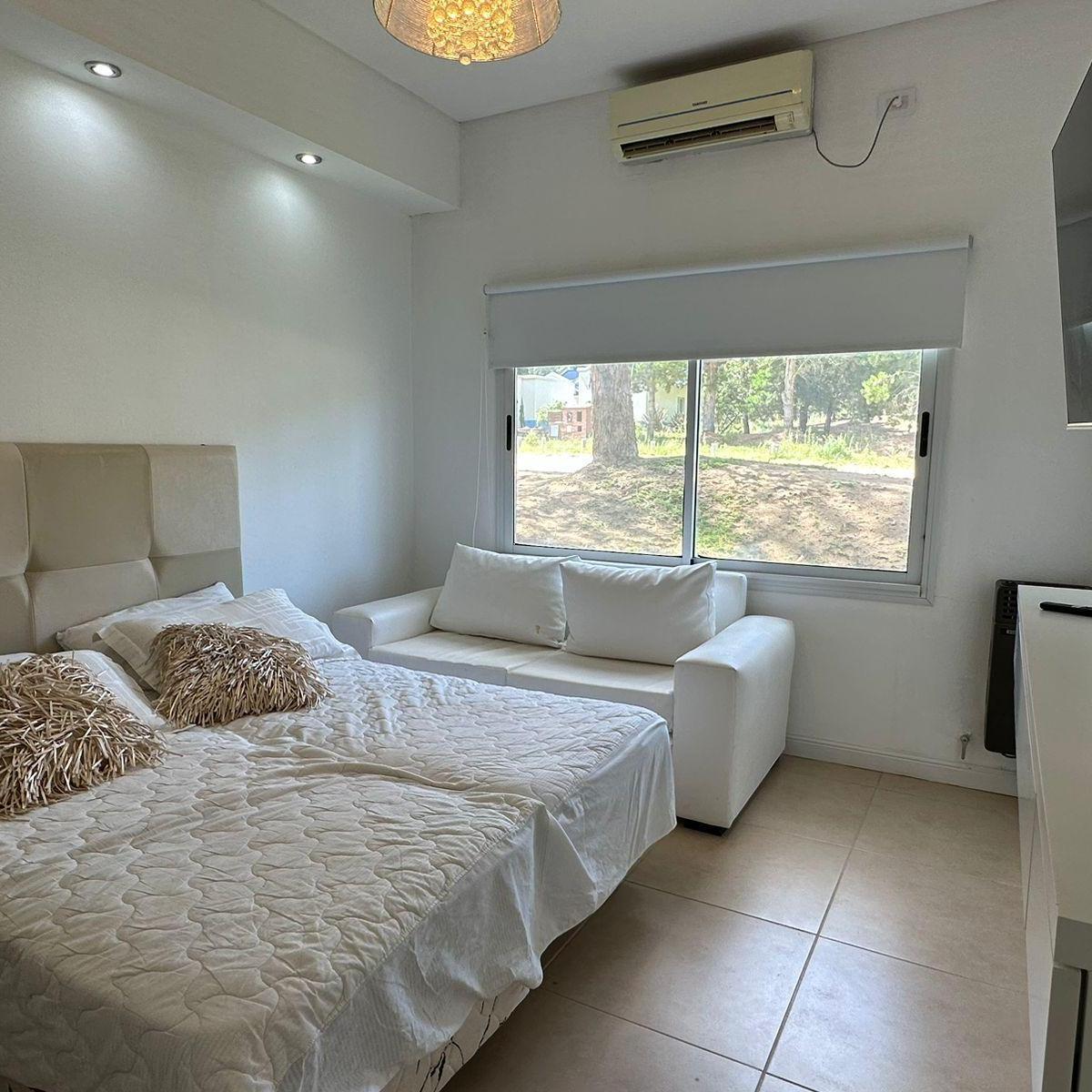 Casa en Venta, Costa Esmeralda 4