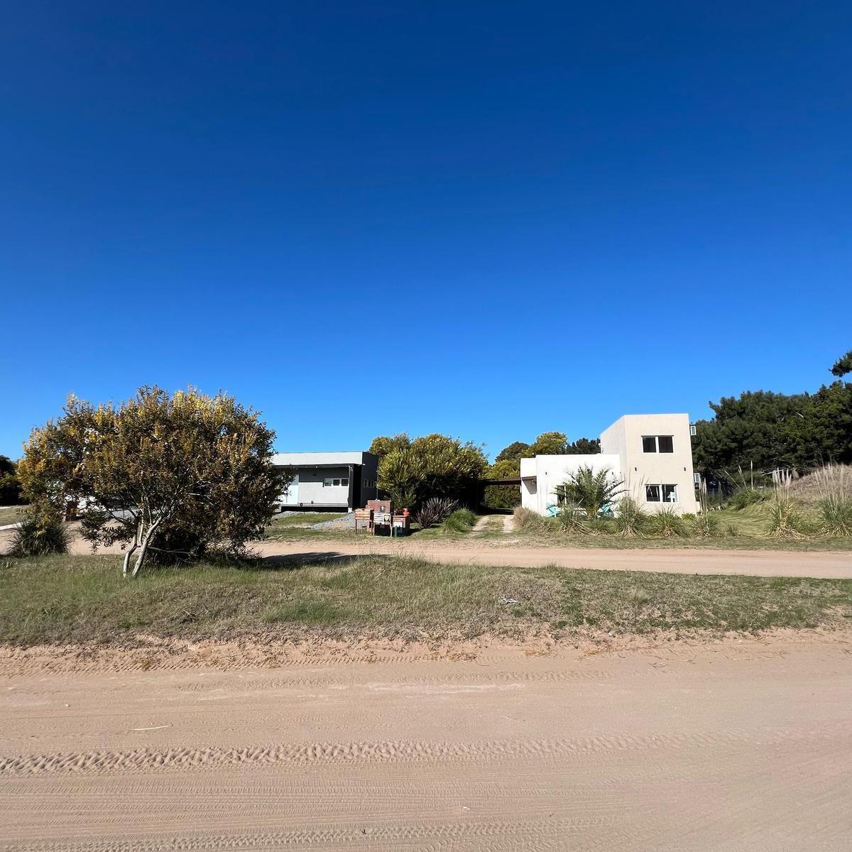 Terreno en Senderos IV - Costa Esmeralda 4