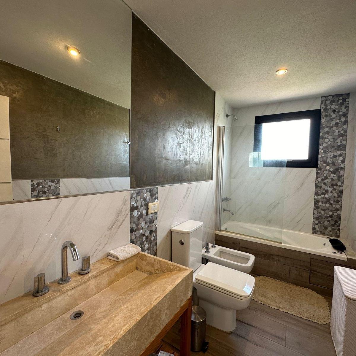 Casa en Venta Costa Esmerlada Golf 1 2