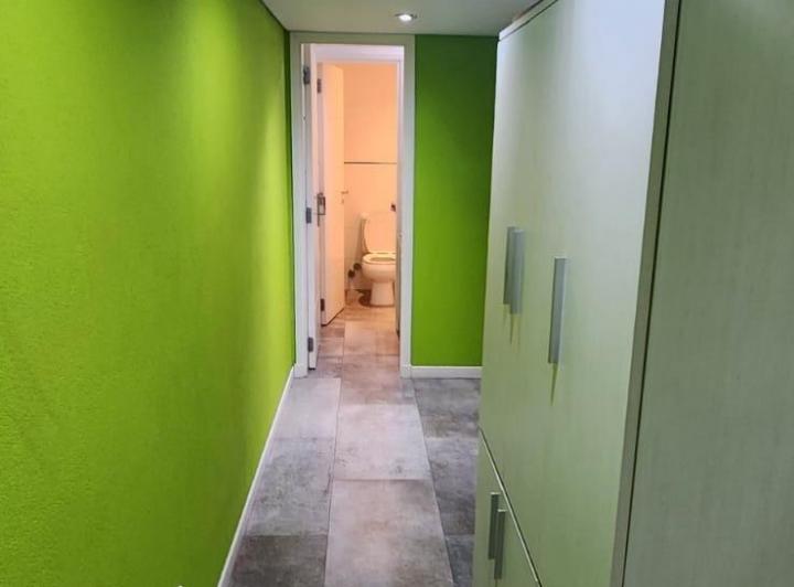 Imponente Local en alquiler Pinamar,  sobre Av principal de Pinamar bunge 4