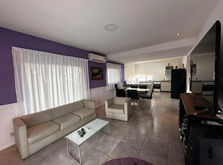 Casa en alquiler temporario en Costa Esmeralda 1