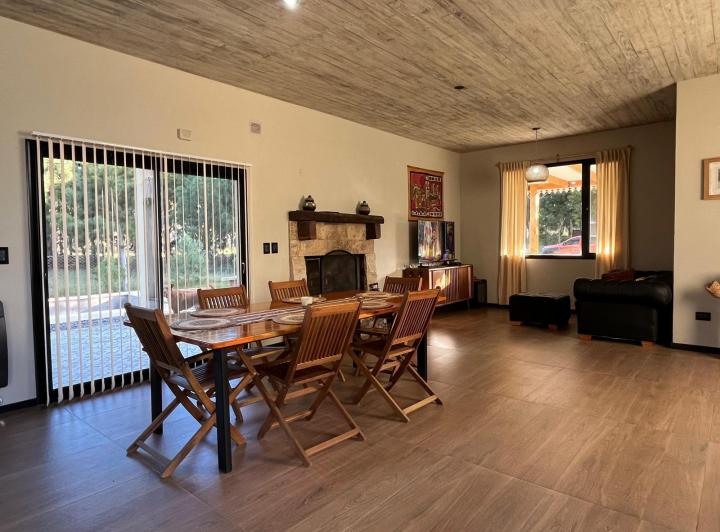 Casa en alquiler verano con pileta, parrilla, cerca del centro, barrio Nayades Pinamar 5