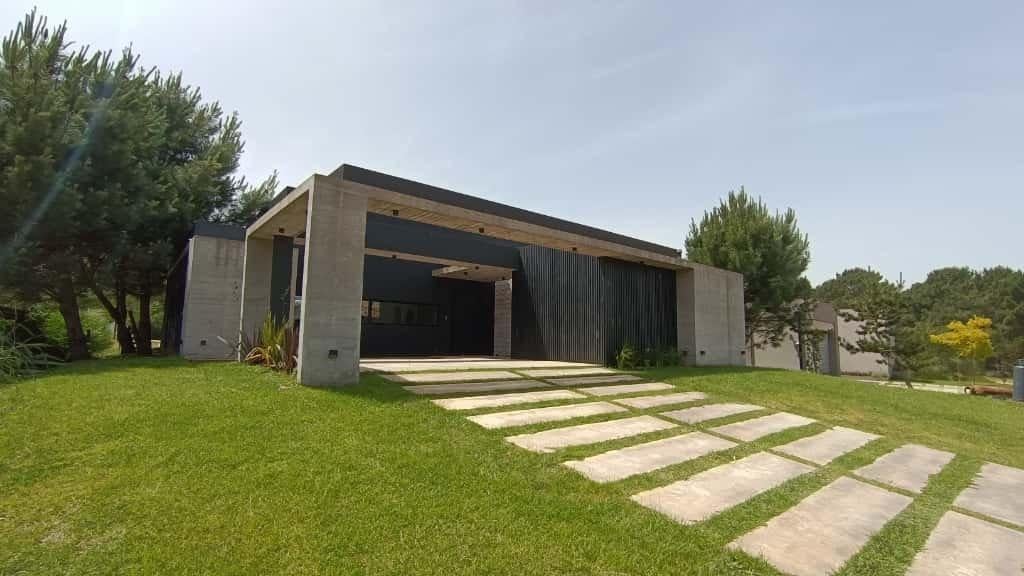 Casa en venta en Barrio Deportivo de Costa Esmeralda