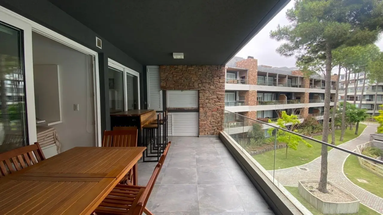 RENATA NORTE 2 AMBIENTES CON COCHERA BAULERA, BALCON VISTA A LA PILETA EN VENTA Pinamar Norte 3