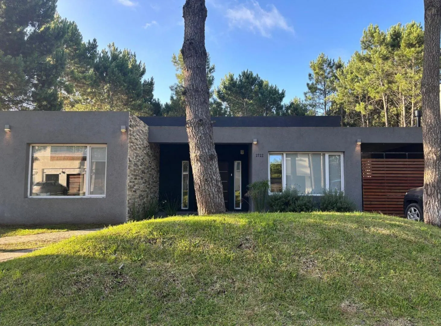 CASA MODERNA CON PILETA EN VENTA ALAMOS PINAMAR NORTE GAS NATURAL FINANCIACION 1