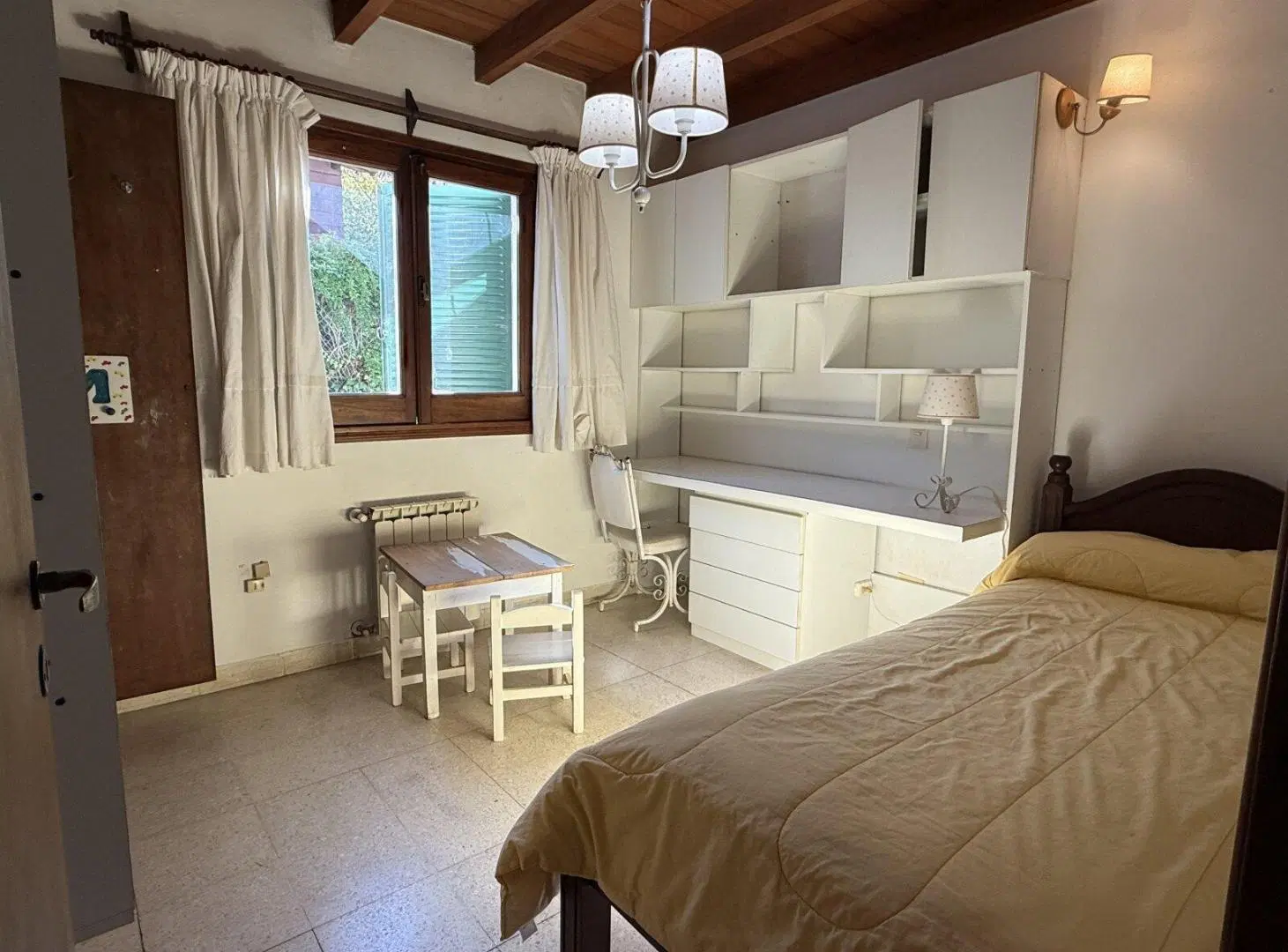 Casa en venta, golf viejo, Pinamar, con cuatro dormitorios y gas natural 5