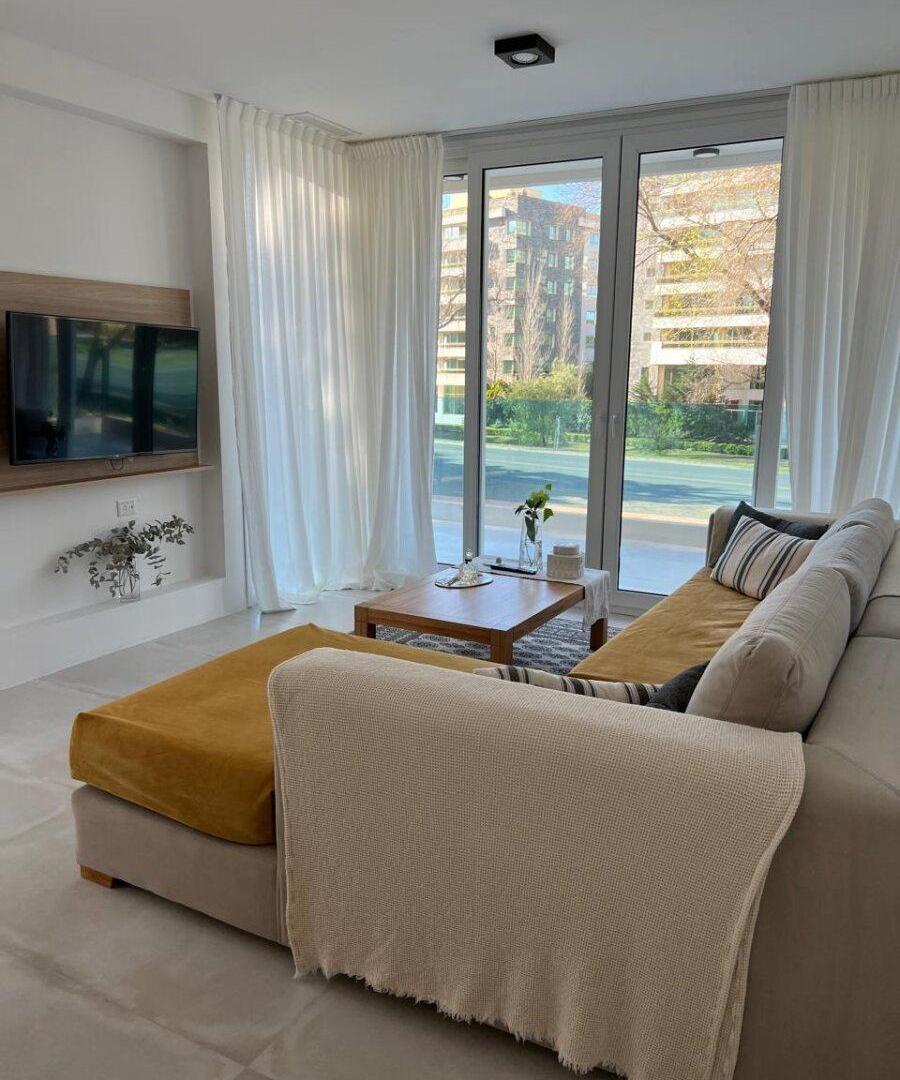Departamento 2 ambientes sobre Av Bunge Pinamar