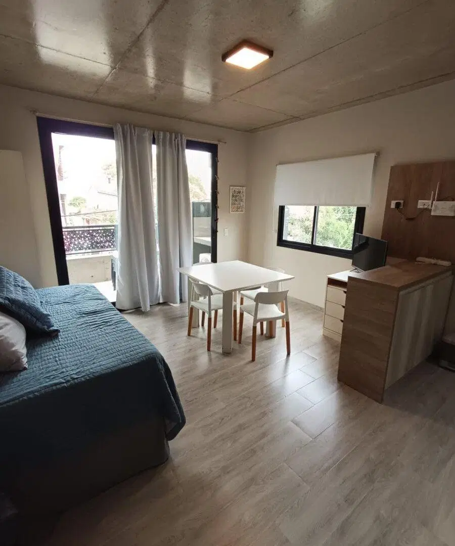 Departamento en alquiler anual 2 ambientes amoblado a estrenar 3