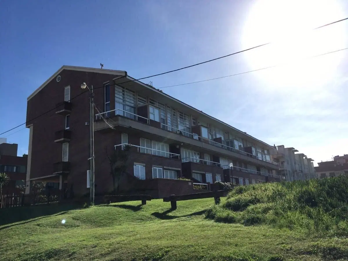 Excelente Departamento 4 ambientes Pinamar 1