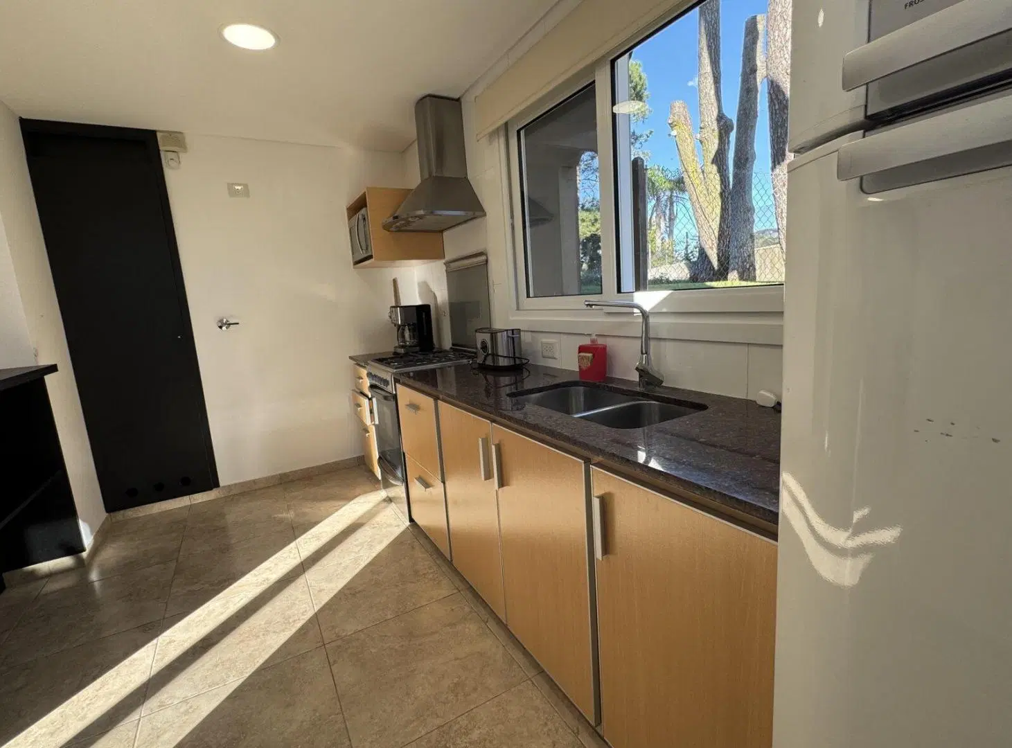 Departamento 2 ambientes en venta | 150 metros del mar | Gas natural | moderno | luminoso 2