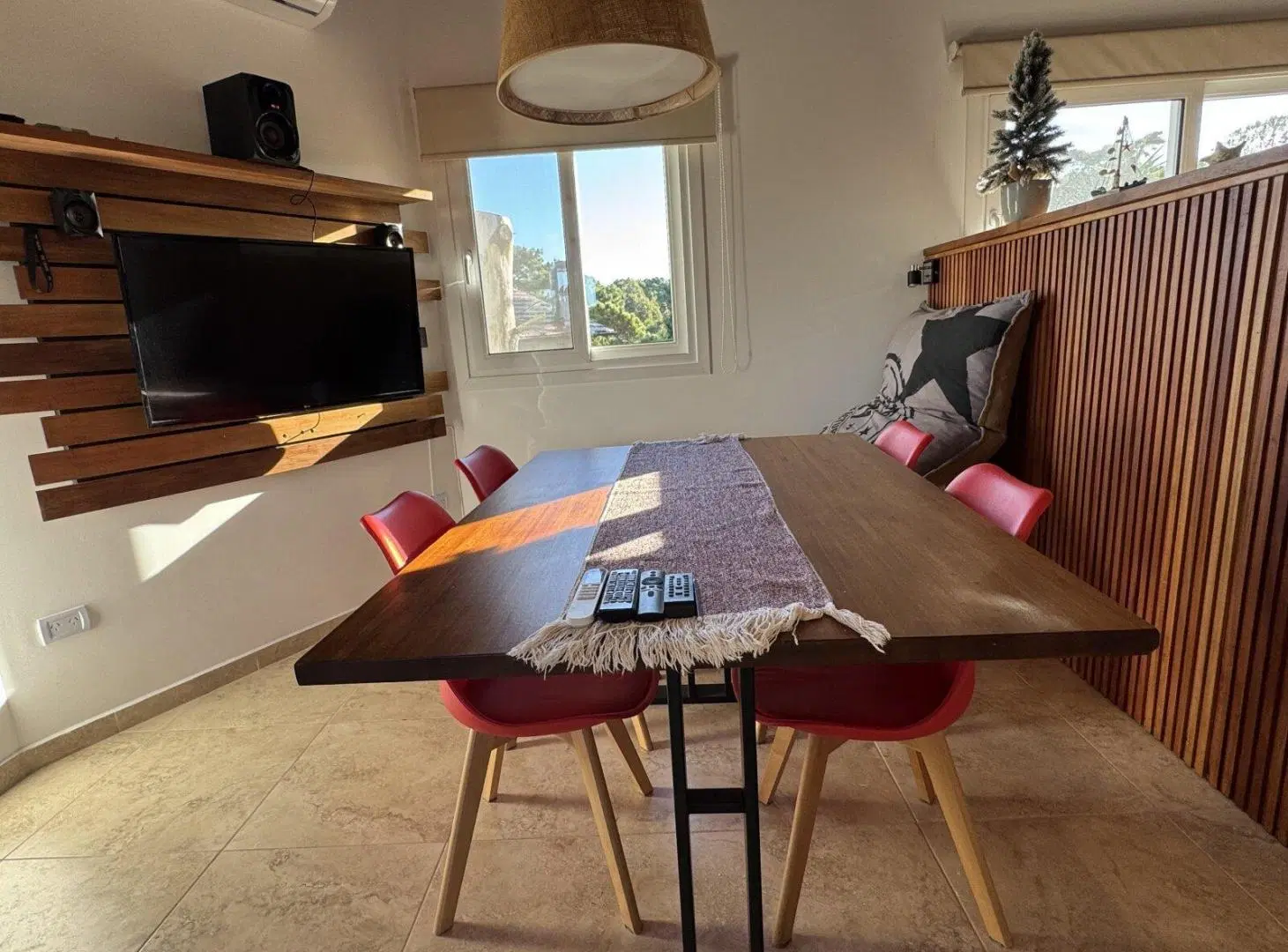 Departamento en venta | Patio privado| 150 metros del mar | luminoso | Gas natural | moderno 2