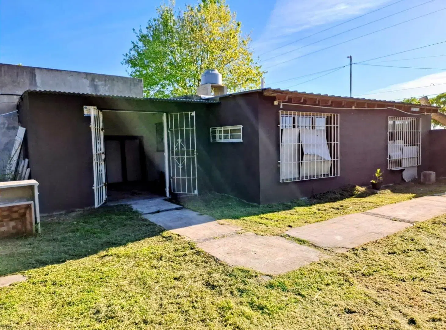 Lote comercial con dos construcciones a metros de Ruta 11 – Acceso a Mar de Ajó 5