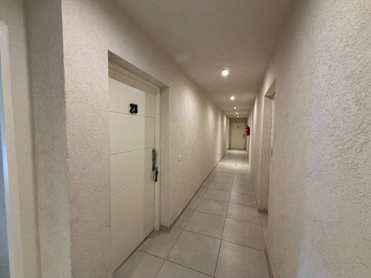 Departamento 2 ambientes en venta, centro pinamar, con terraza privada, cochera 3